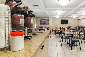 Hampton By Hilton Grand Cayman Seven Mile Beach George Town 3*,